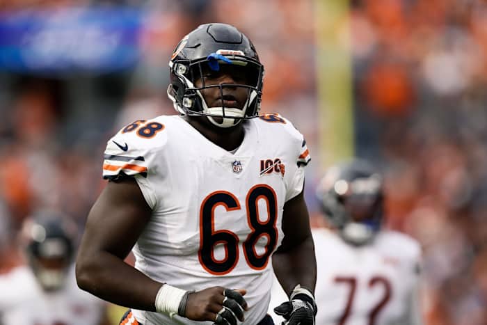 Chicago Bears guard James Daniels runs off the field